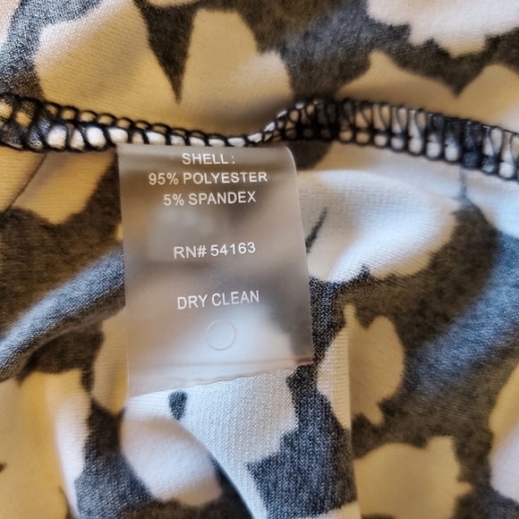 Tommy Hilfiger Black/White Floral Bell Sleeve Dress Sz 12 - Picture 5 of 12